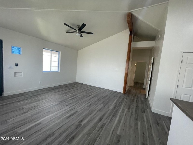 3 BED / 1 BATH