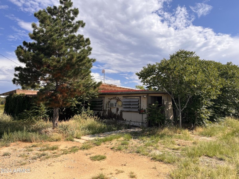 01 Exterior C