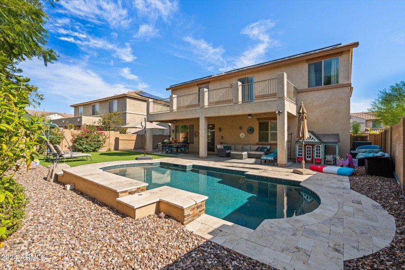 22-Back Patio & Yard