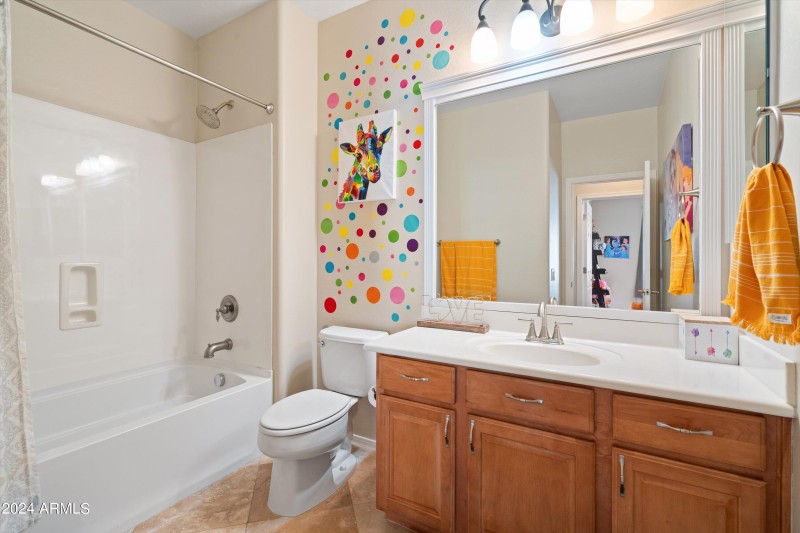 40-Bathroom