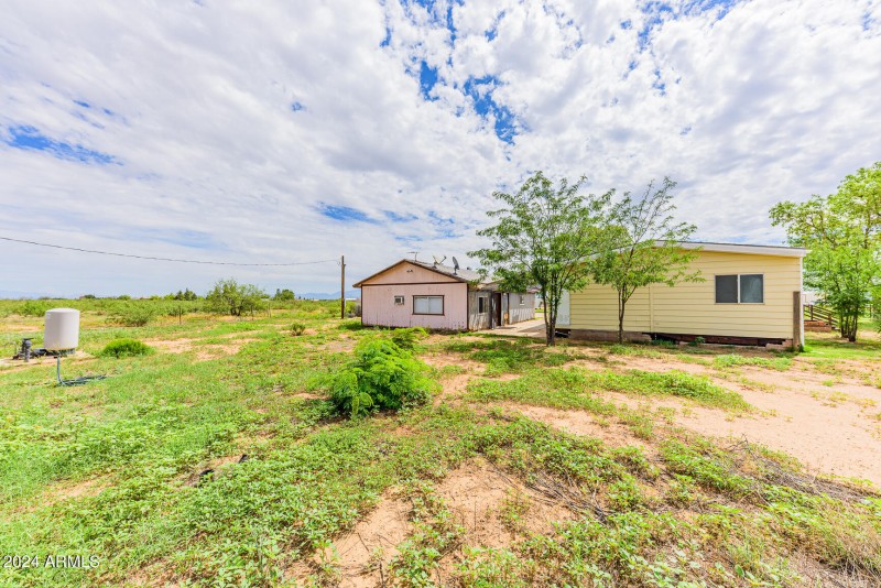 006 - 151 E. Havasu Way