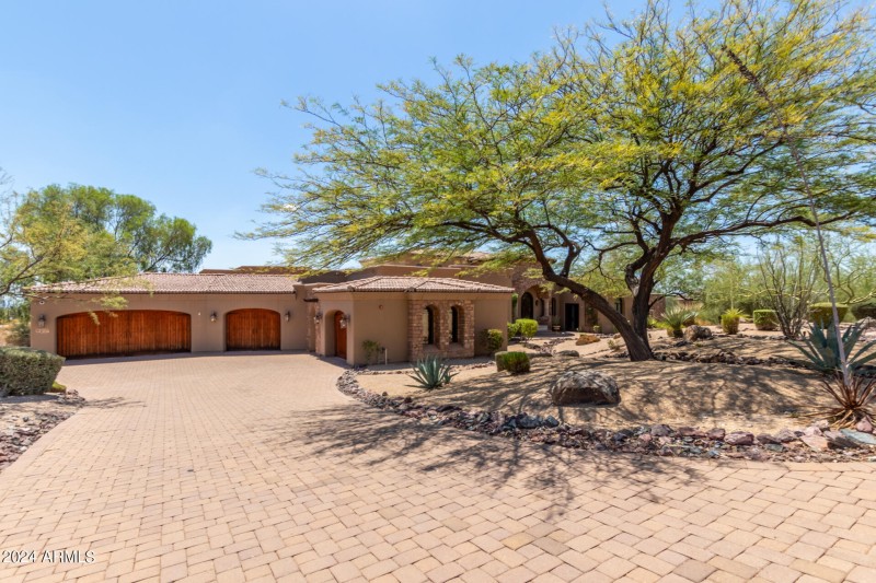 Desert Driveway with Curb Appeal