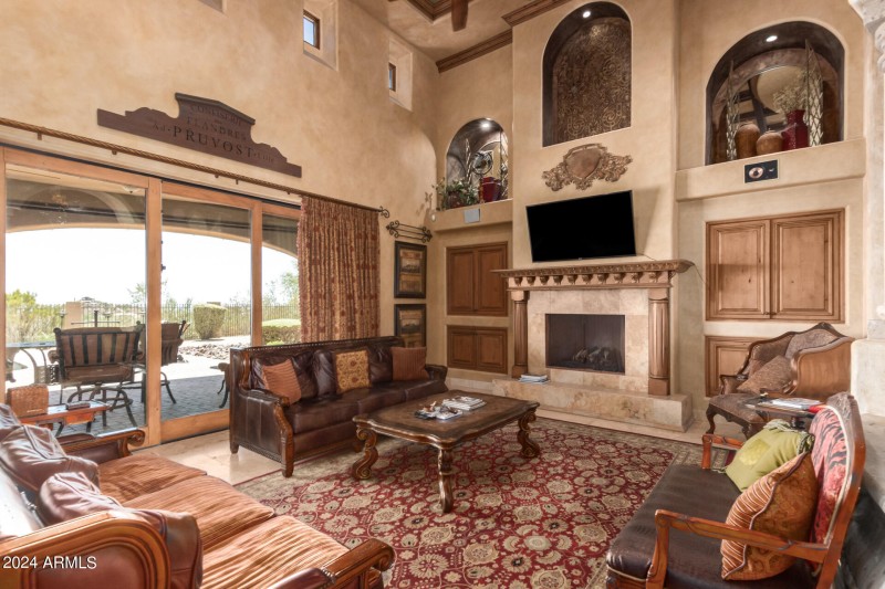 Light-Filled Living Room Design