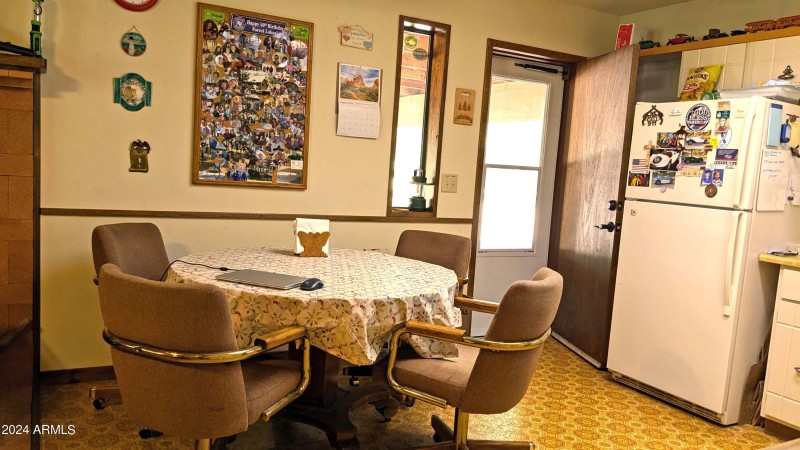 Dine-in Kitchen