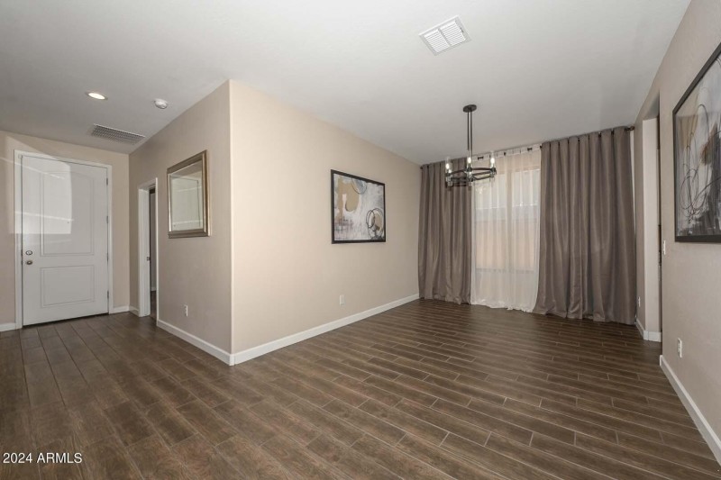 Dining Room2