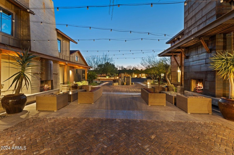 8-web-or-mls-2022-10-25 07.18.33-1