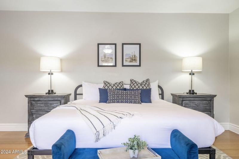 30-web-or-mls-5948-e-corrine-dr