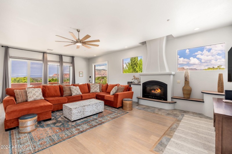 Upstairs Bonus Room