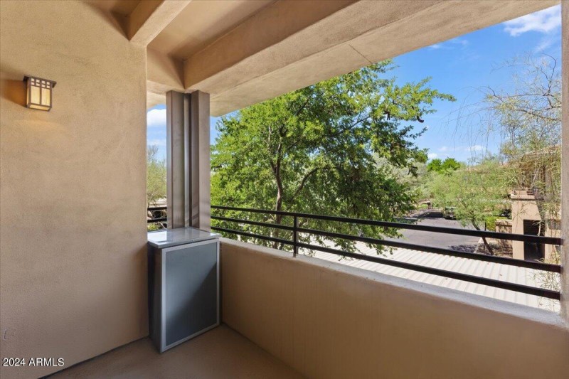 25-Patio
