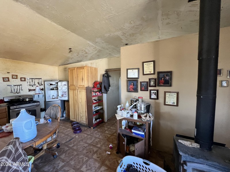 191 County Rd N6245