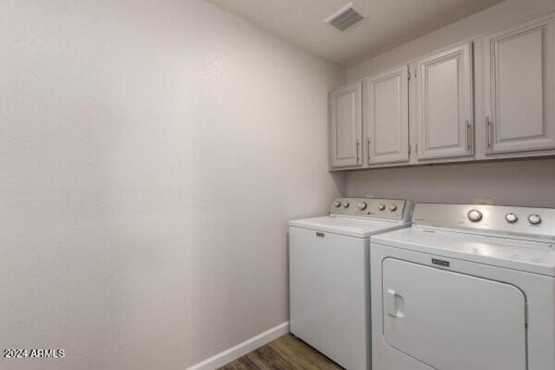 46095-135424-3Se-OeZrNntgaltzX-SylSi7zeV