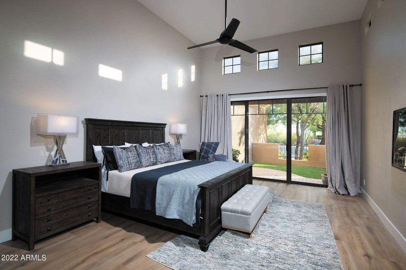 Master - Bed