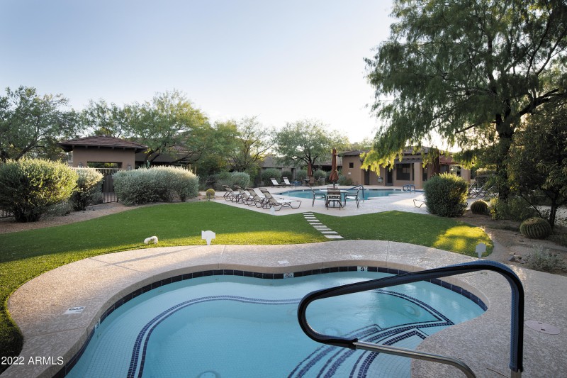 Community - Columbia Spa Pool