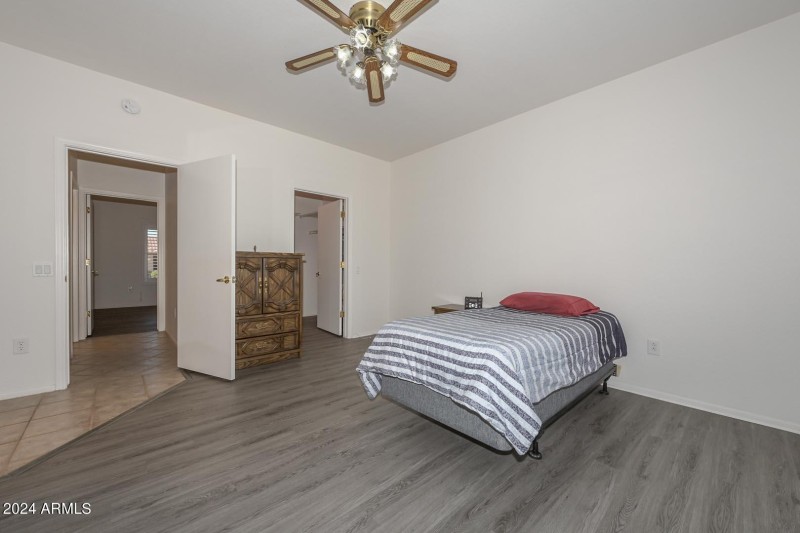 Primary Bedroom2