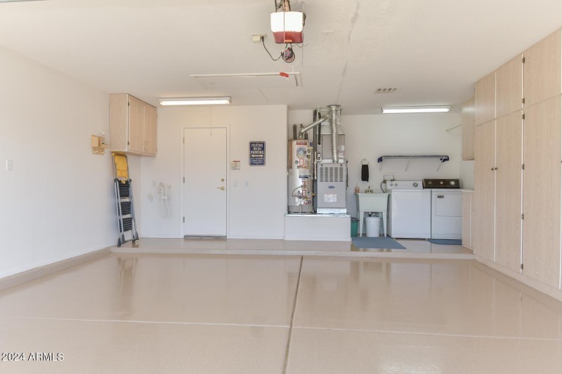 Garage-Laundry