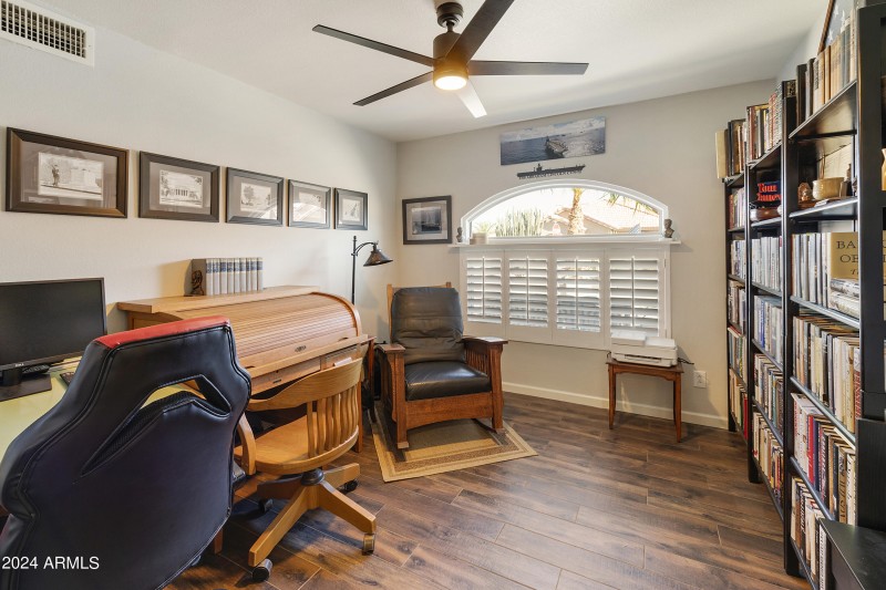 3rd Bedroom / Office