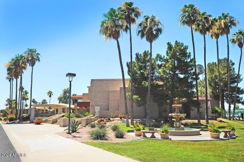 201 Sunbird Clubhouse