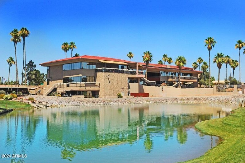 202A Clubhouse