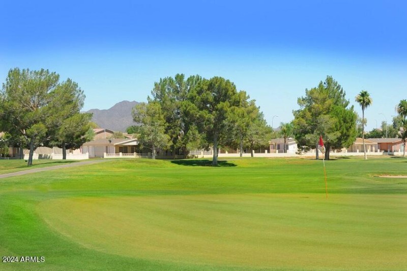 205 Sunbird Golf