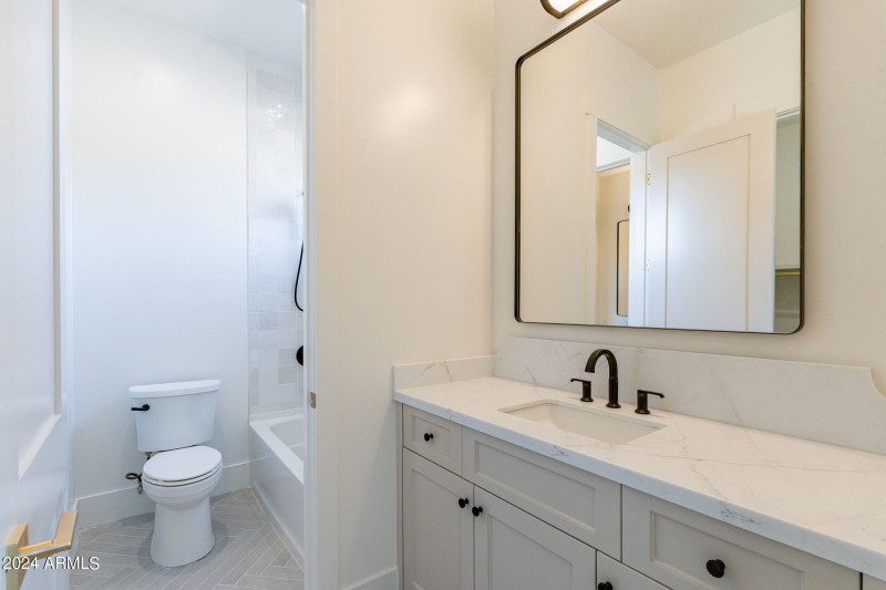30-web-or-mls-Quarter - HD-24
