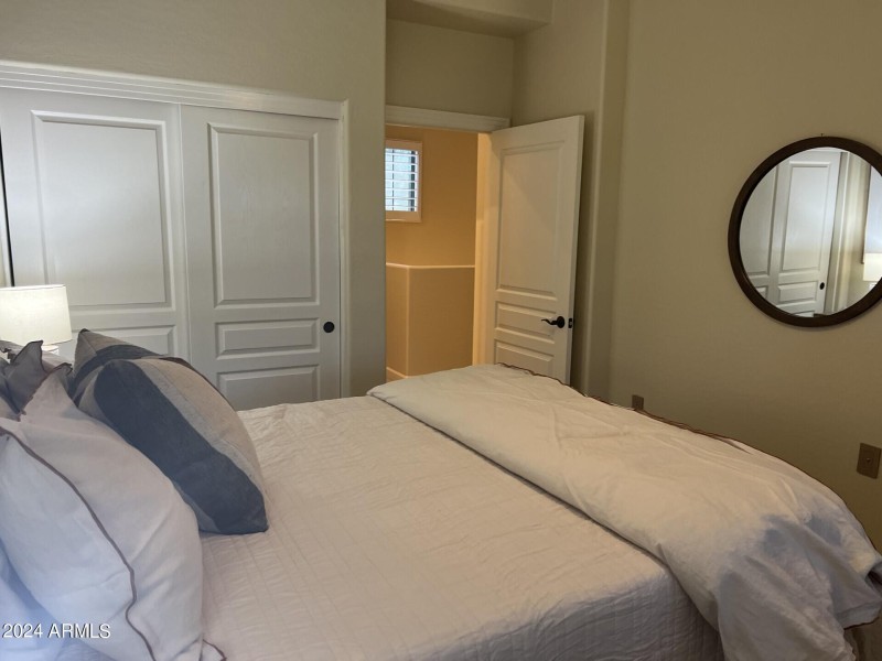 Upstairs Second bedroom