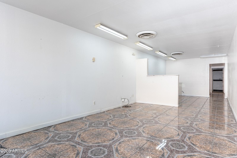212 Main Room
