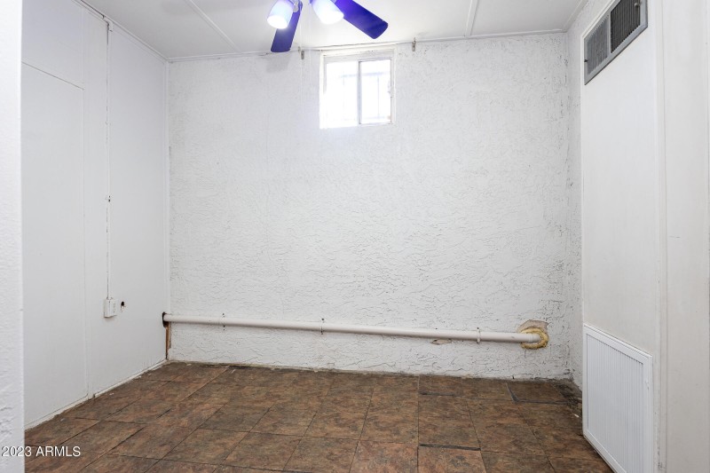 212 Back Room 2