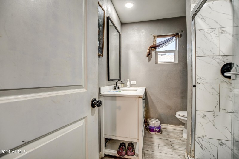 Bath 1, 2