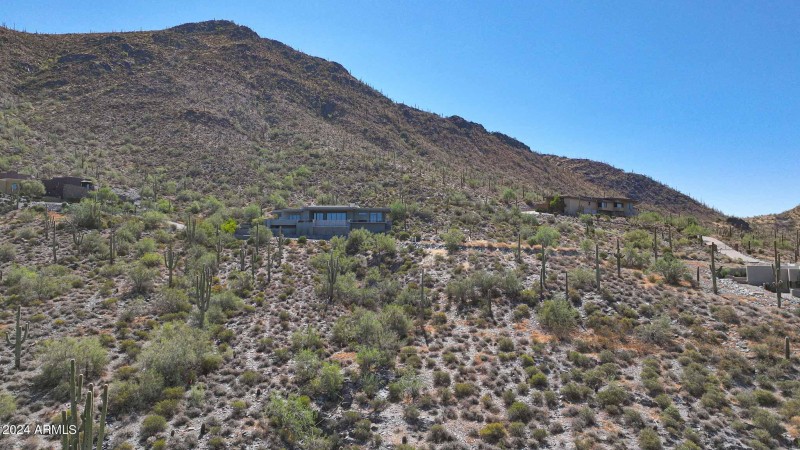 LOT 1 - UPPER NEIGHBORHOOD (5)