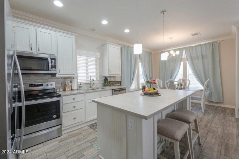 Kitchen (1)