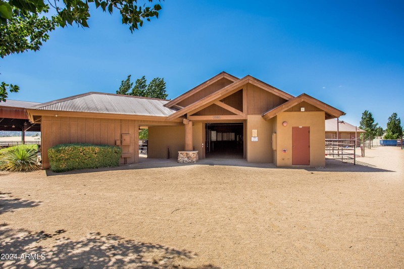 032_equestriancenter2