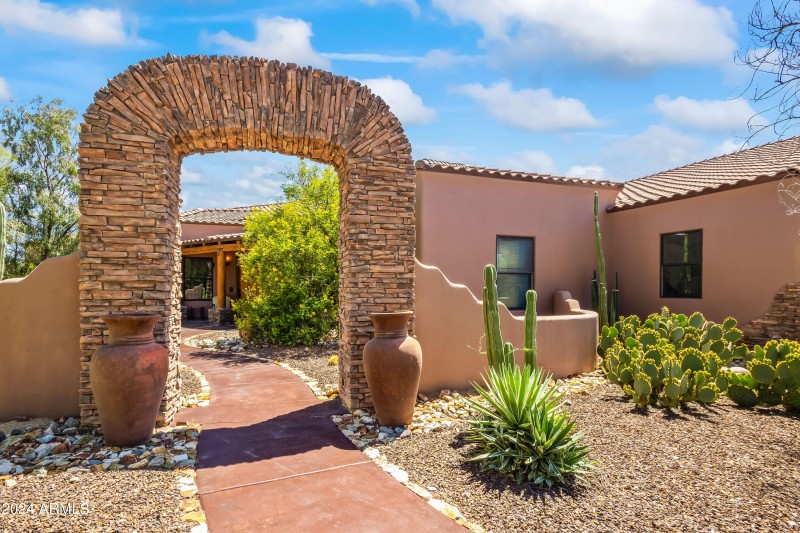 Front Entry | Walk Path