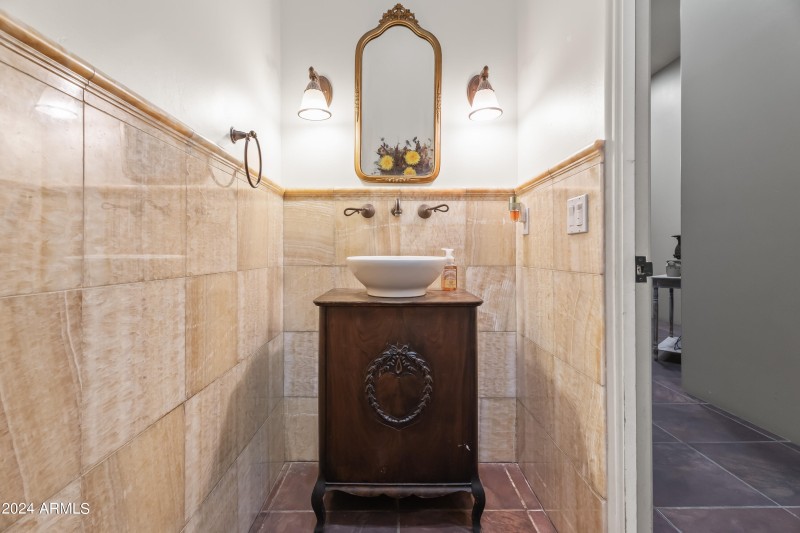 Powder Room