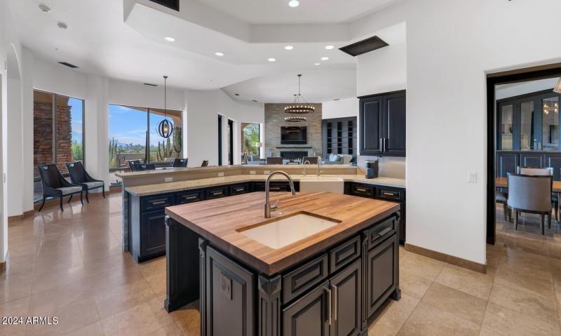 6207 E Indian Bend Rd-large-023-011-6207