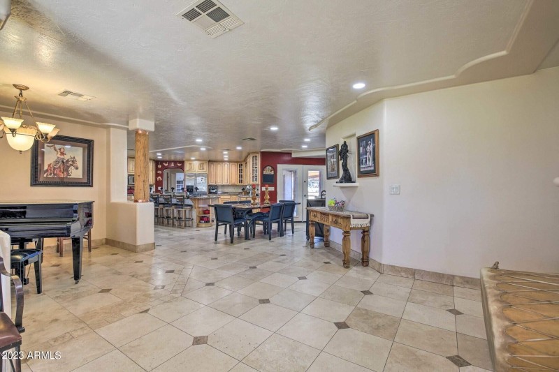 4 Front entrance Grand foyer