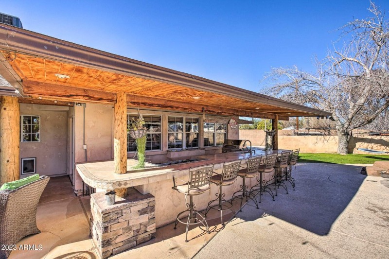 31 Patio Bistro Bar Seating Resort style