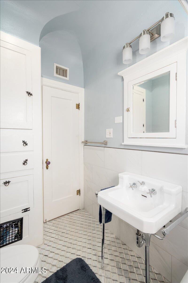 Hall Bathroom