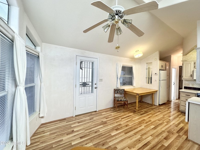 FRONT ENTRY TO DECK