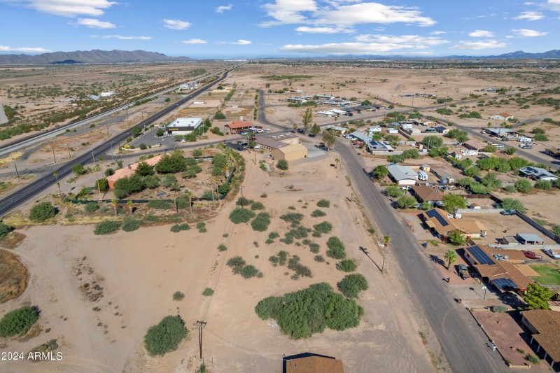 3915 W Giles-7