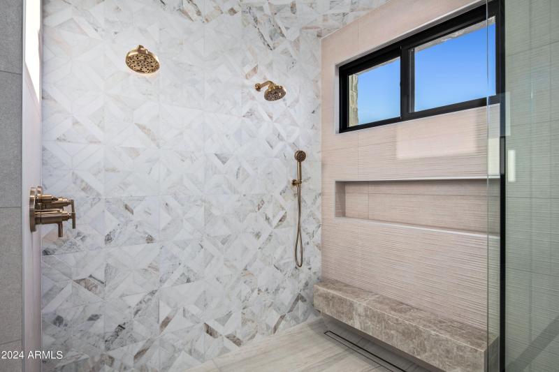 031_Modern Finishes