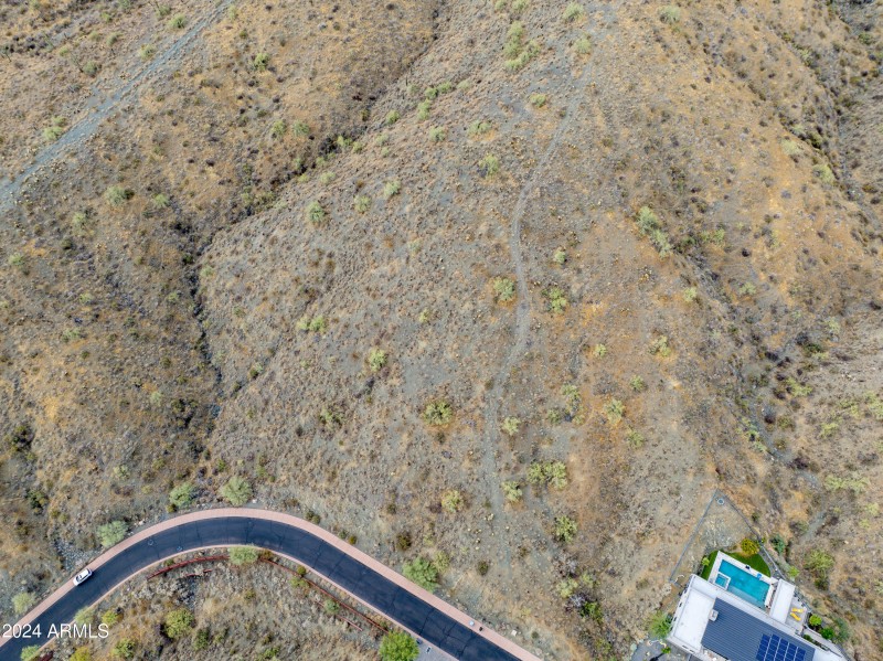 137 DJI_0057-9