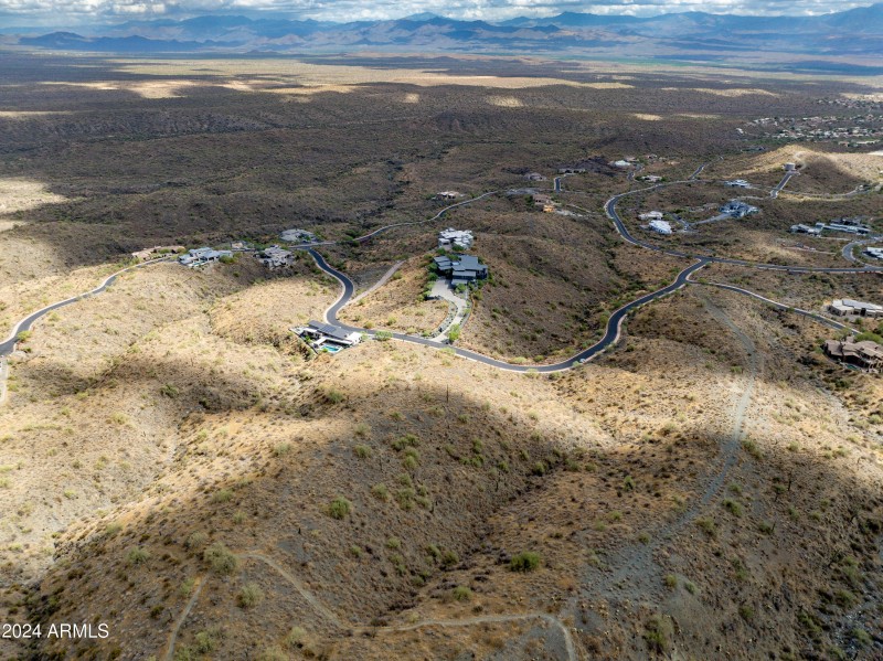 137 DJI_0053-5