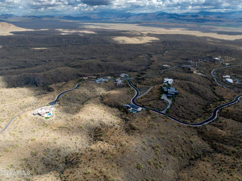 137 DJI_0051-3