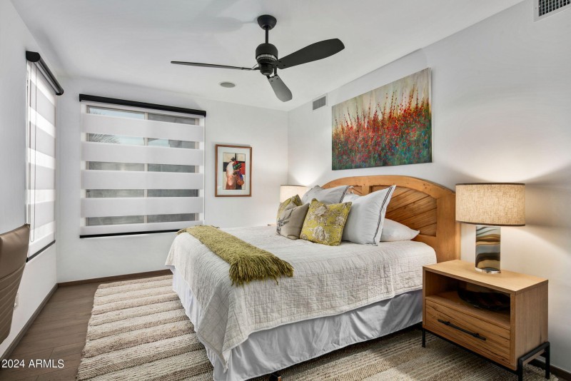 33-web-or-mls-Bedroom Ensuite 2