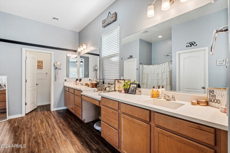 27-Primary Bathroom