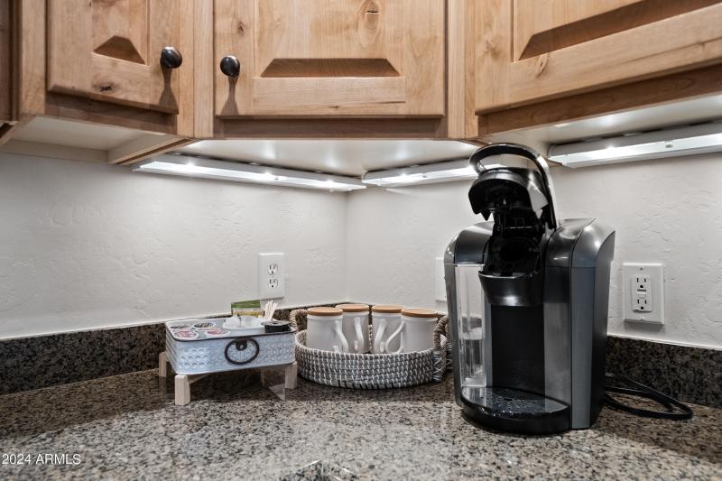 22-27000NASP1016-ocupix