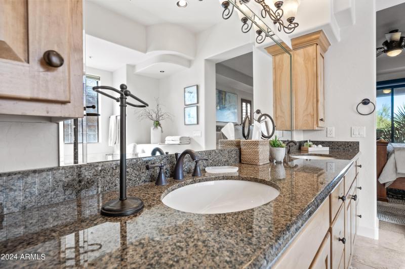 49-27000NASP1016-ocupix