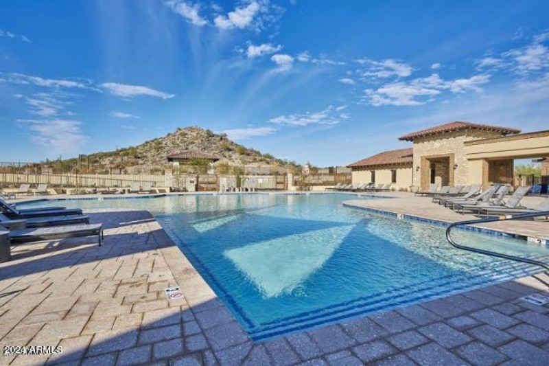 Presidio Resident Pool
