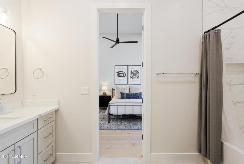 PropertyImageCo_12077ELaurelLn_WEB-10