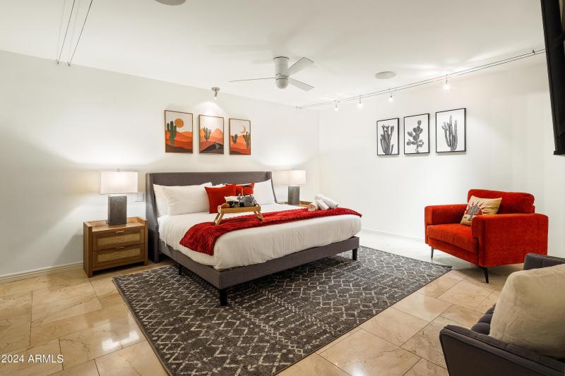 PropertyImageCo_6124EDelcoaAve_WEB-26